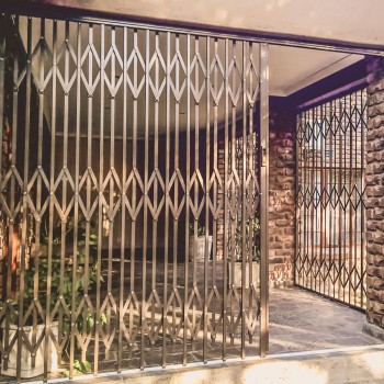 WP_20150817_16_31_12_Pro-2 Multiguard Sliding Door Bronze